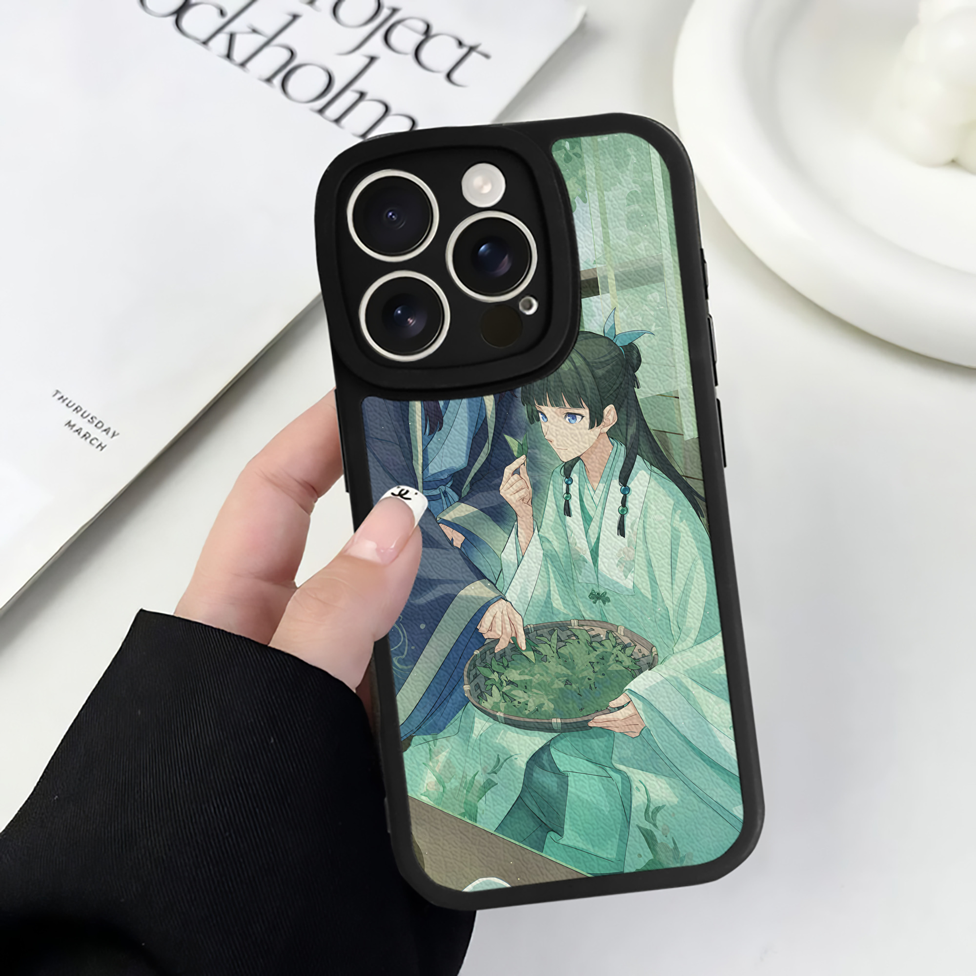 （画像用） 薬屋のひとりごと The Apothecary Diaries 【iPhone 16シリーズ対応】シリコンスマホケース（レザー調） 材質：シリコン